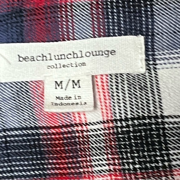 BeachLunchLounge | Elyse Red Blue Plaid Frayed Hem Button Down Shirt, Medium - Picture 9 of 9